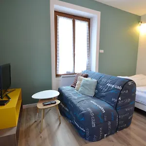 Studio + Balcon + Parking - Ultra Centre Annecy